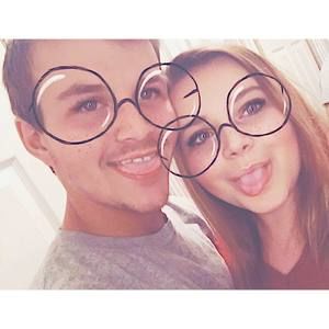 Meet your Posher, Casey